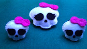 Coleteros de fieltro Monster High, pídemelo en 3 cm. o en 3.70 cm.