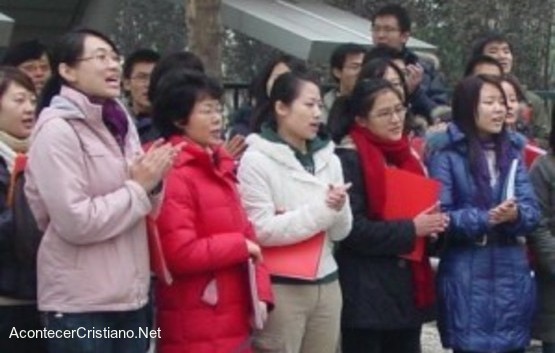 Cristianos de Iglesia Shouwang protestan por persecución religiosa en China