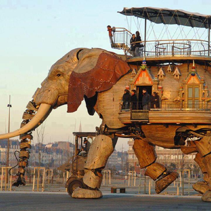Nada Novo Debaixo do Sol: O Grande Elefante, um milagre da Robótica!