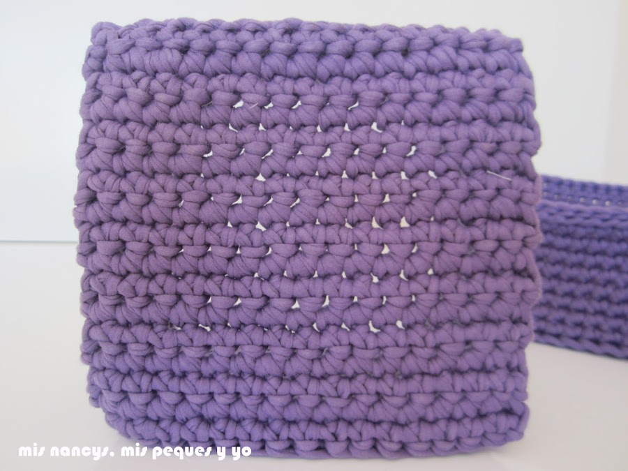 mis nancys, mis peques y yo, tutorial DIY cestas cuadradas de trapillo, detalle base