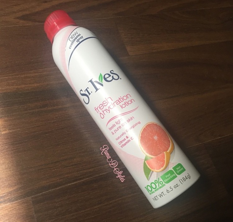 Ramadstyles St.Ives Spray Lotion كريم على شكل بخاخ من سانت ايڤر