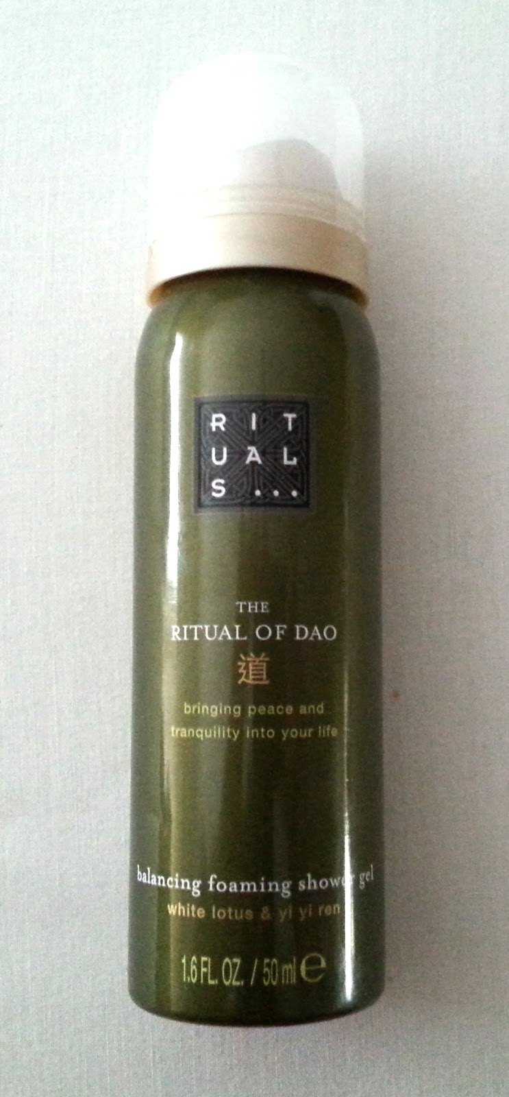 Mini Review THE RITUAL OF DAO FOAMING SHOWER GEL AOZORA