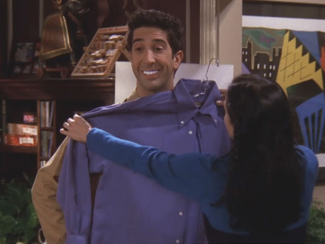 friends_608_ross_teeth_make_up.jpg