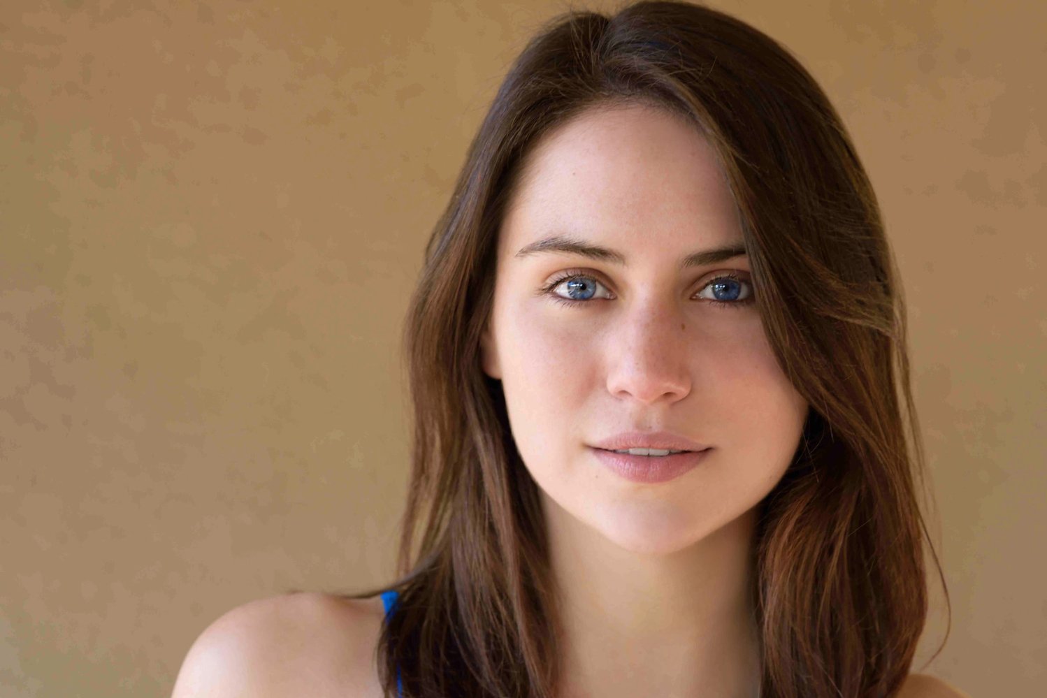 анастасия найт 18. джессика лукас готэм табита. Tabitha poison tattoo. Tabitha lookofsky. Anastasia bella модель.