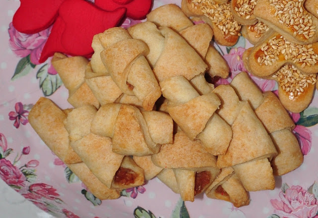 Özen�in mutfağından Özen�li tarifler ) elmalı pasta