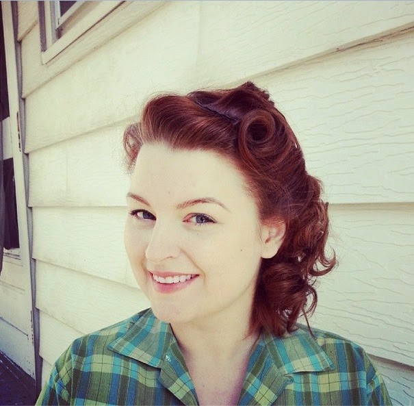 1940s victory rolls and pin curls 