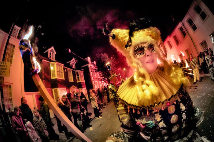 7. Lewes Bonfire, Lewes, UK - 29 Colorful Festivals and Celebrations Around the World