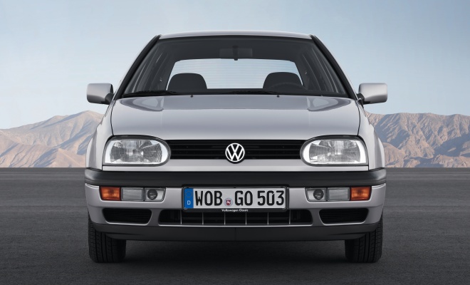 Volkswagen Golf III front view