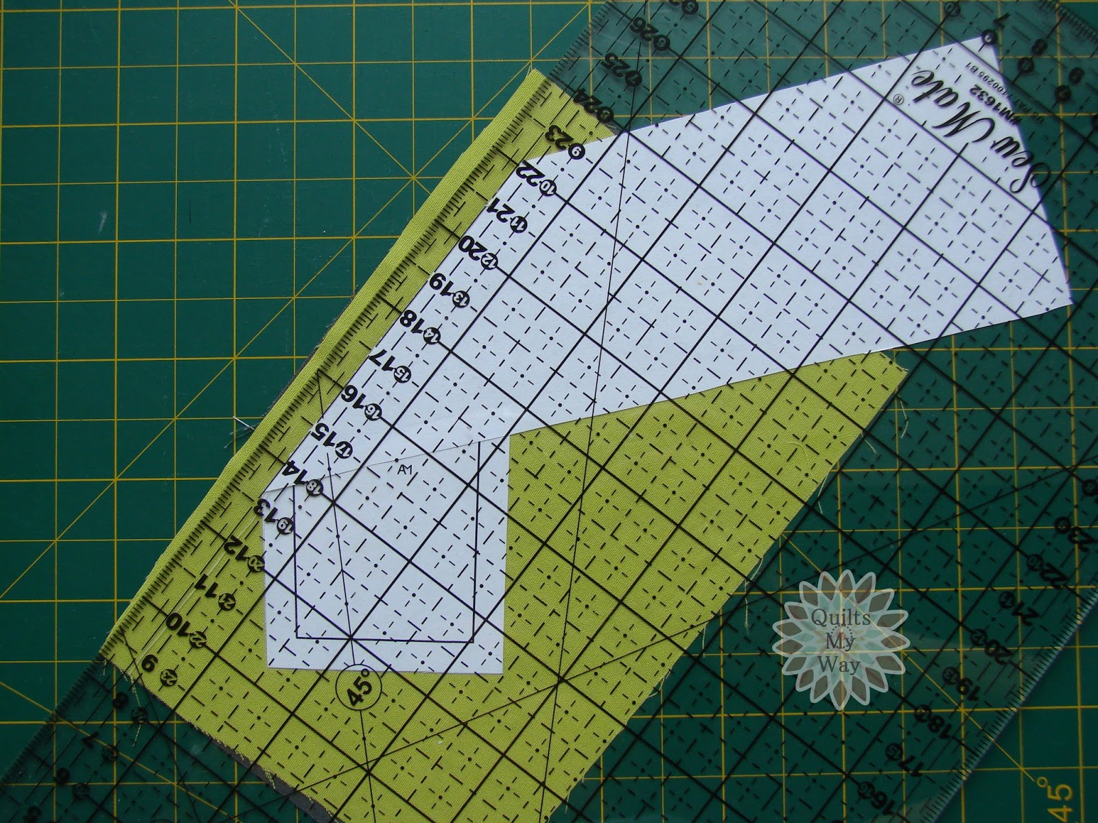 Quilts My Way: Foundation Paper Piecing Tutorial