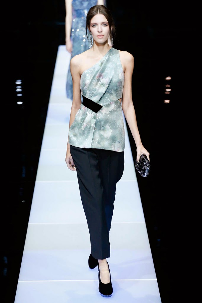 RUNWAY REPORT.....Milan Fashion Week: Giorgio Armani Fall 2015 | Nick ...