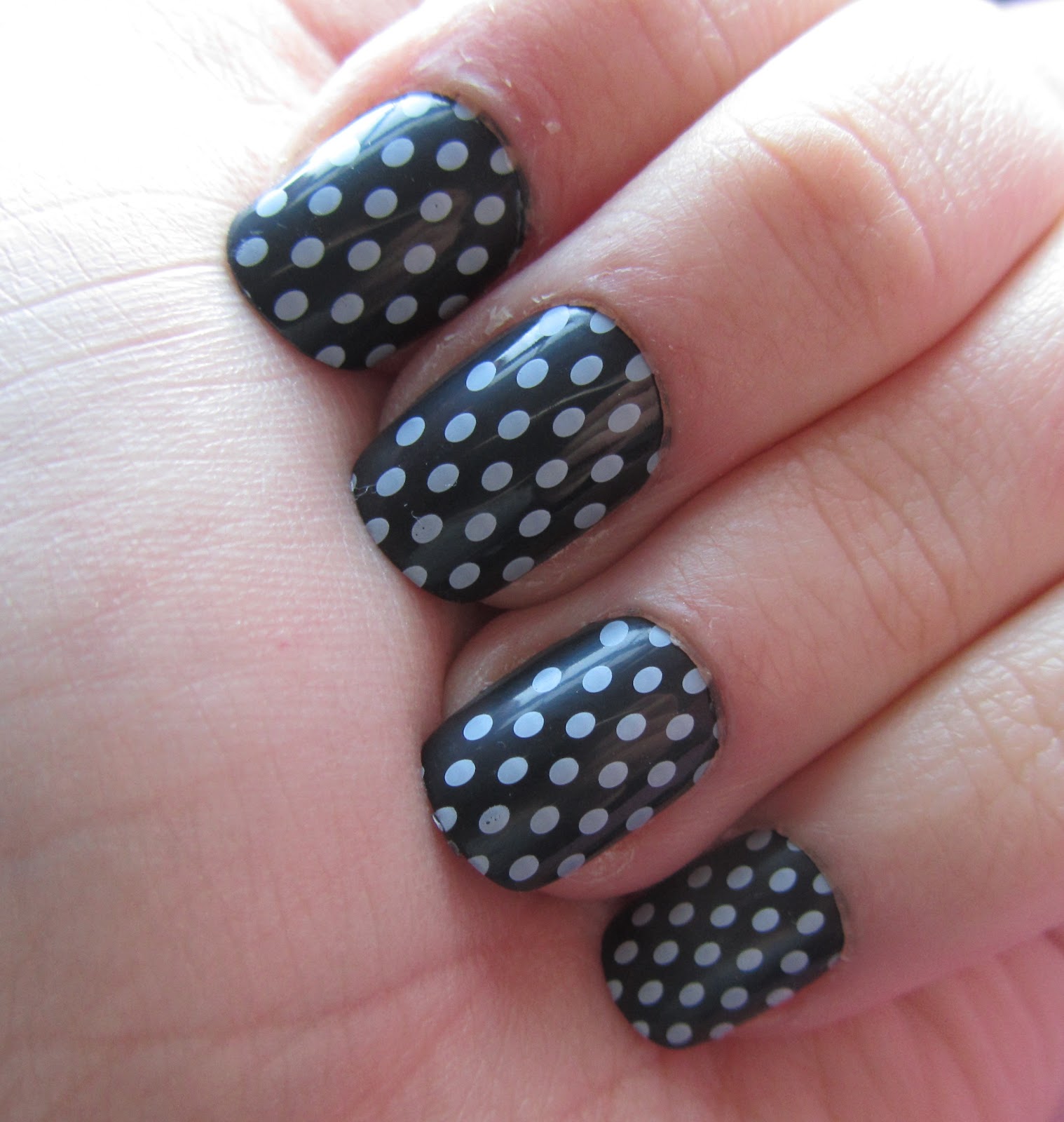 babblingaboutbeauty 4 Penny Nails!!!!