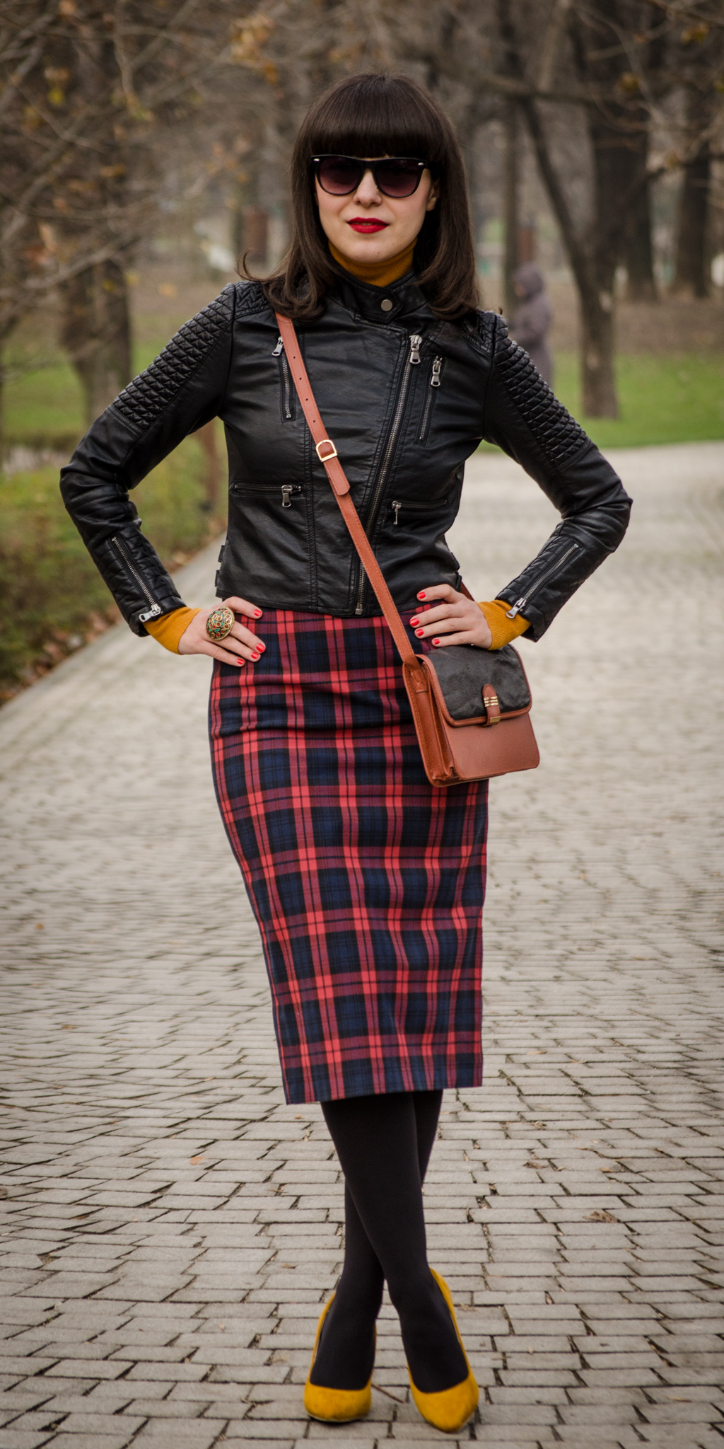 Miss Green: Rock those tartan checkers