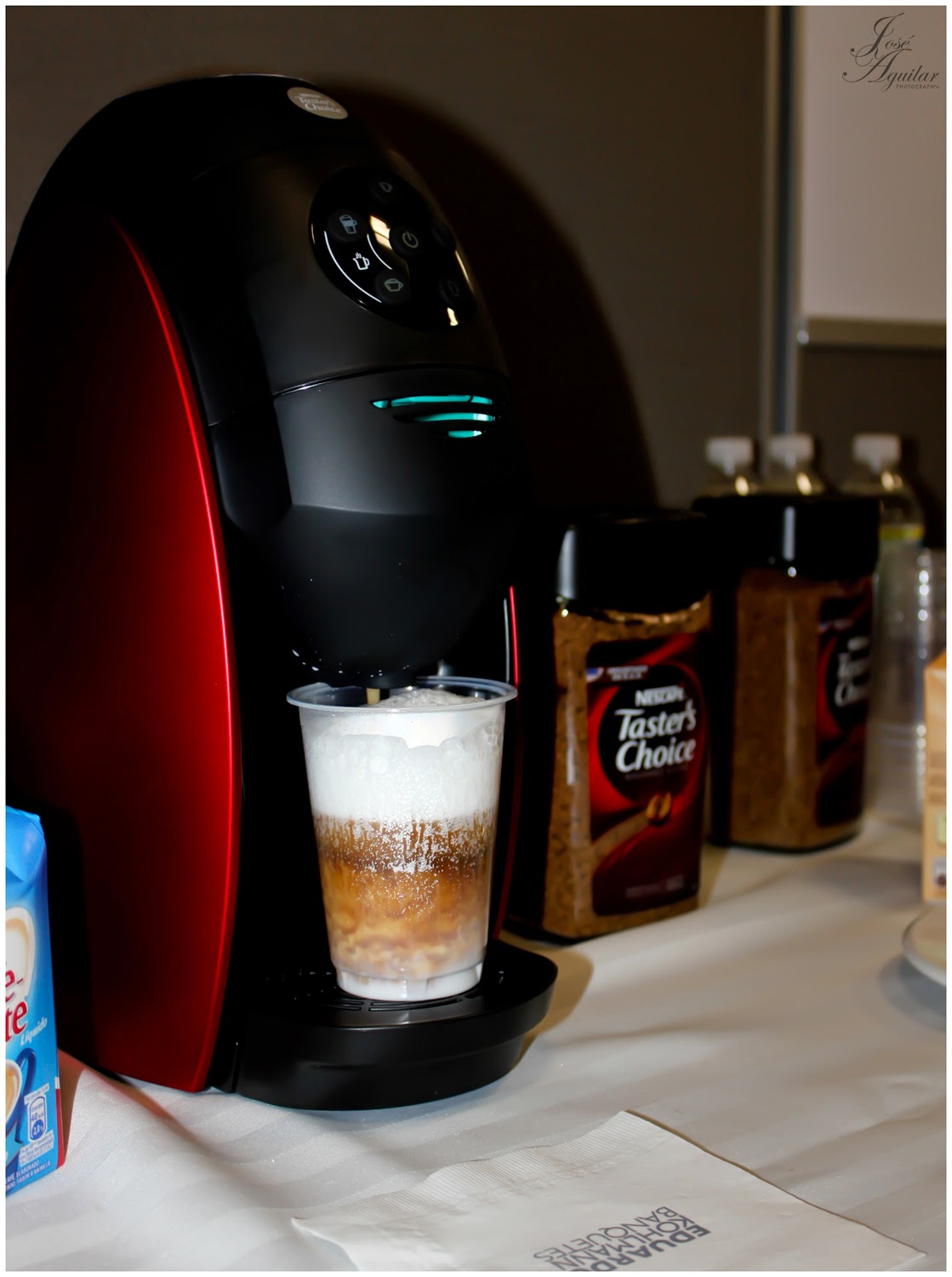 OPEN ADDICTION: NESCAFE - TASTER'S CHOICE SYSTEM