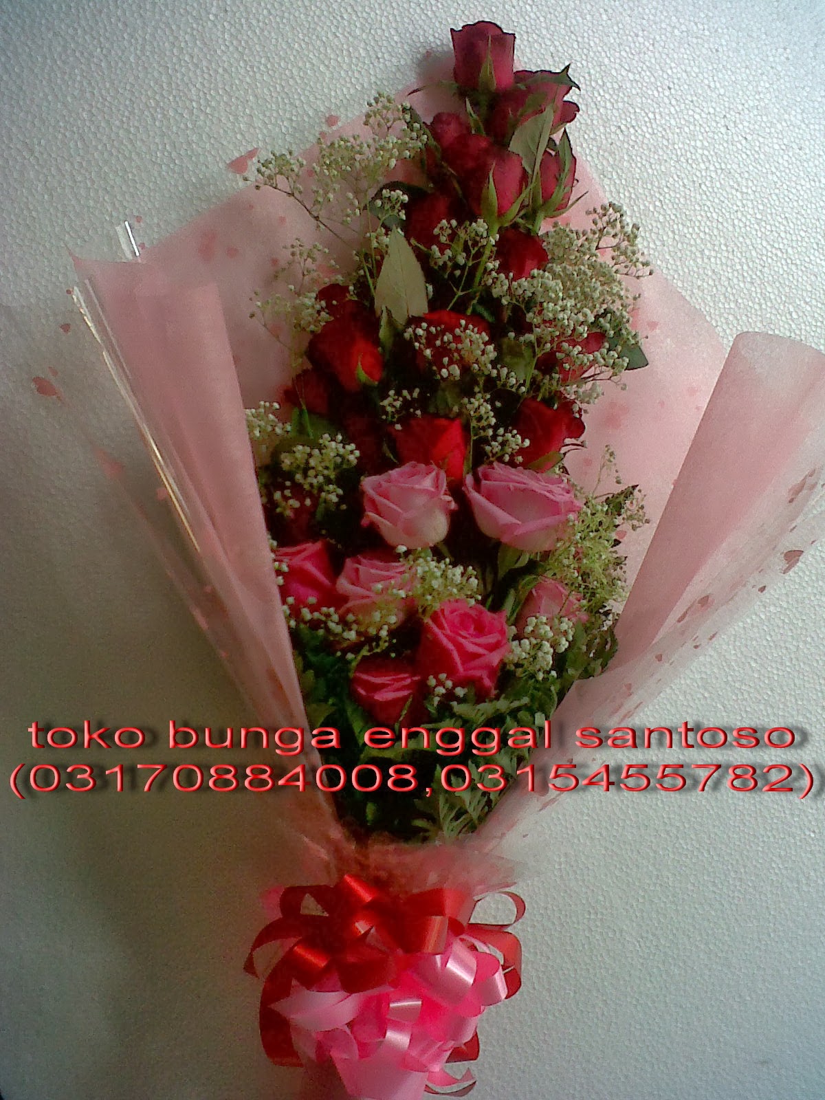 toko bunga  sidoarjo 085733331108 bunga  tangan fourhand 