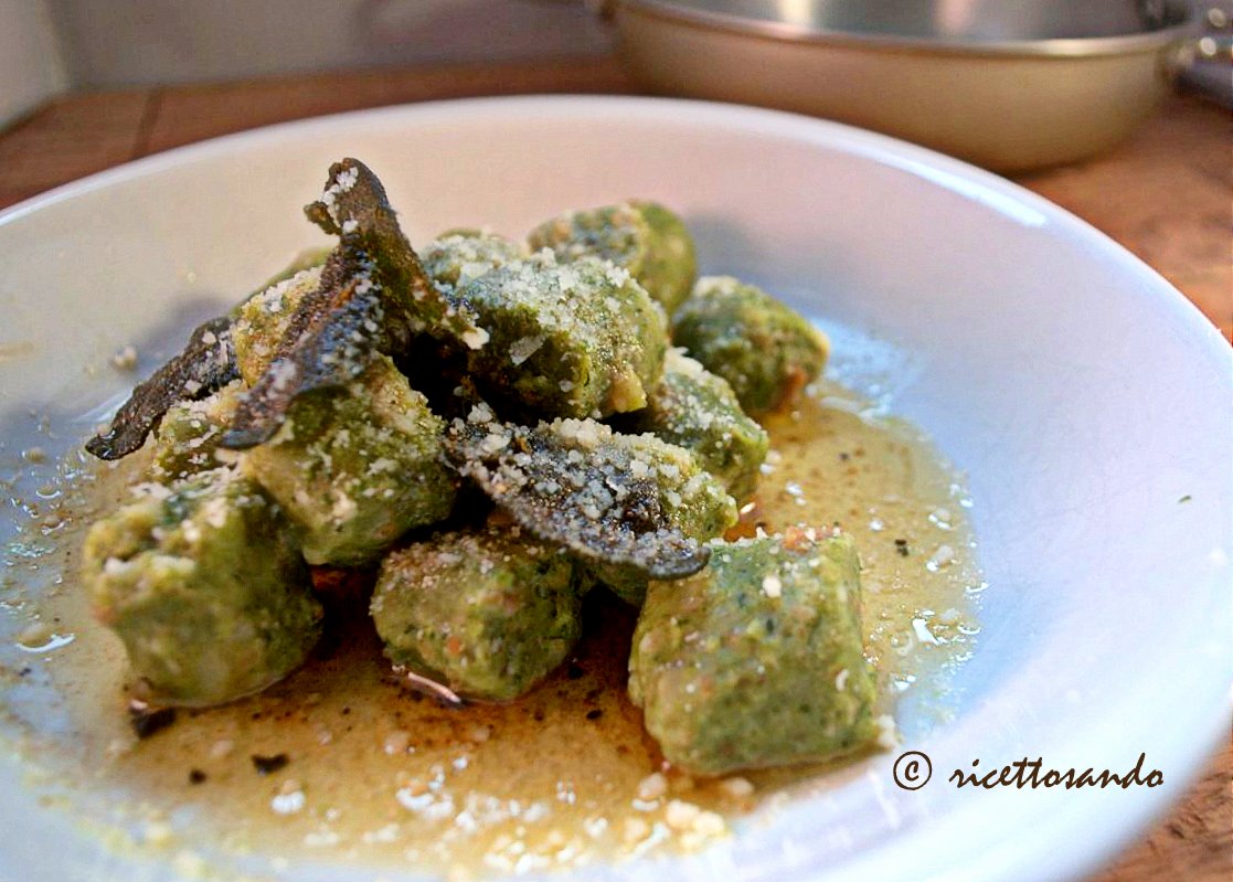 gnocchetti di ricotta e biete o gnudi