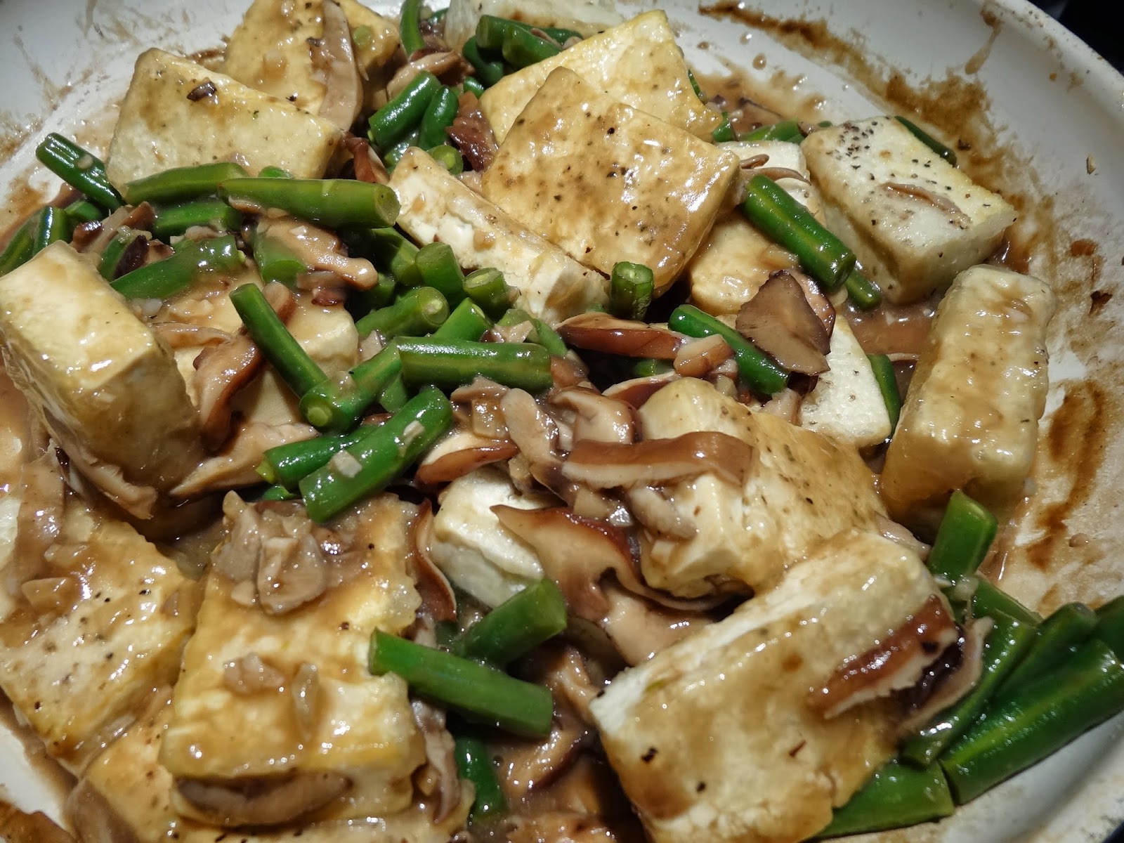 Braised Tofu in Mushroom Sauce