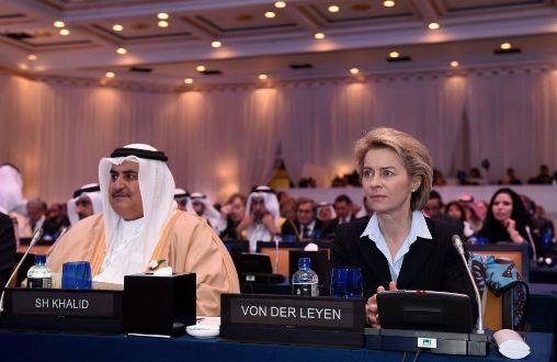000 Outrage in Saudi Arabia as German minister refuses to wear a hijab during visit