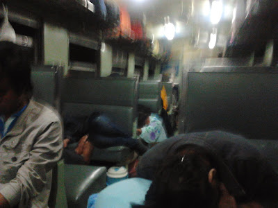kereta super ekonomi bangkok hatyai <a href="url gambar"><img alt="kereta super ekonomi bangkok hat yai" src="urlgambar" title="kereta super ekonomi bangkok hatyai" />