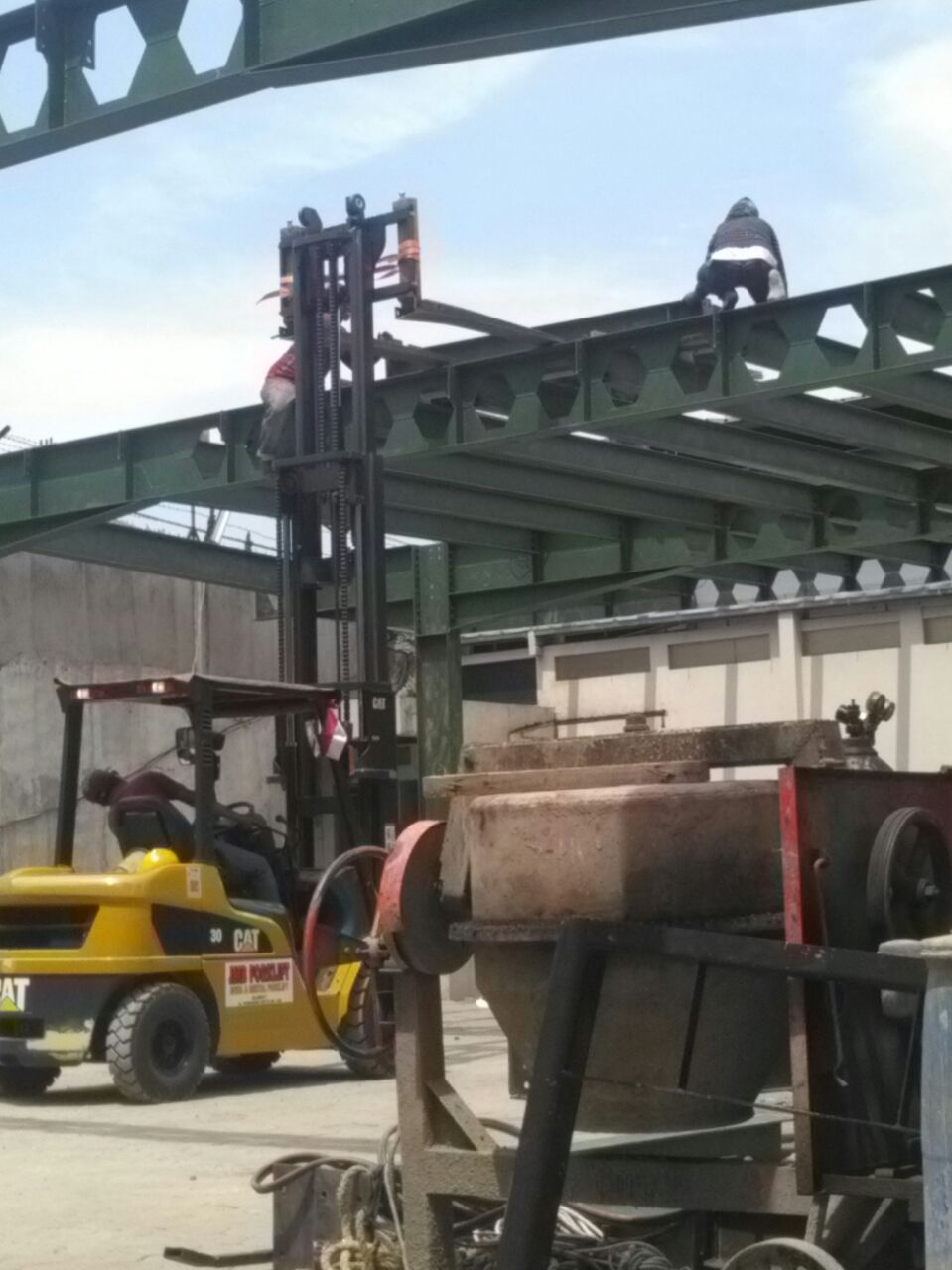 SEWA FORKLIFT CIPULIR: HARGA SEWA FORKLIFT CIPULIR ...