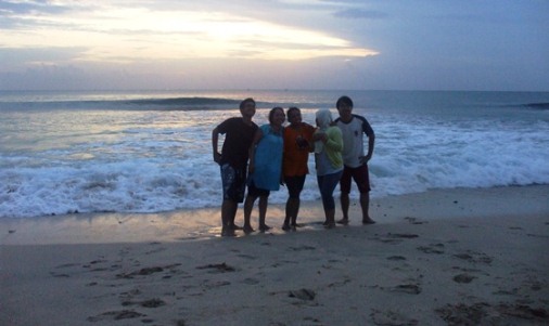 Jimbaran Beach Bali - Seafood & Surf 