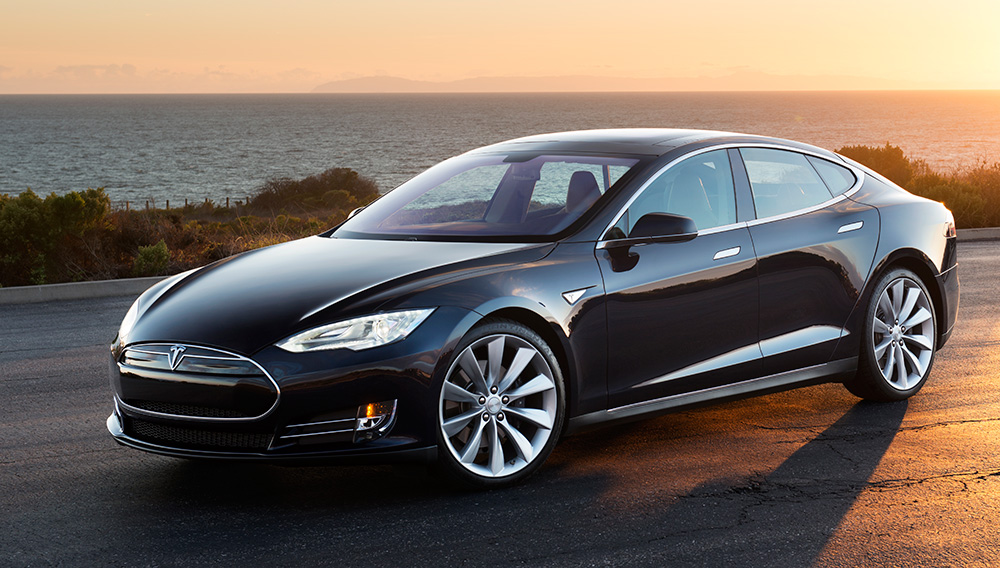 TESLA got crazy! Released MODEL S WITH 762 hp