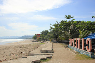 Tempat Wisata Pantai Terkenal di Sukabumi Jawa Barat Indonesia terbaru di tahun 2016