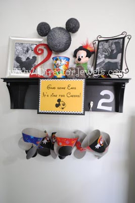 mickey-mouse-clubhouse-birthday-party-decorations-free-printable-signs-easy-diy-decor