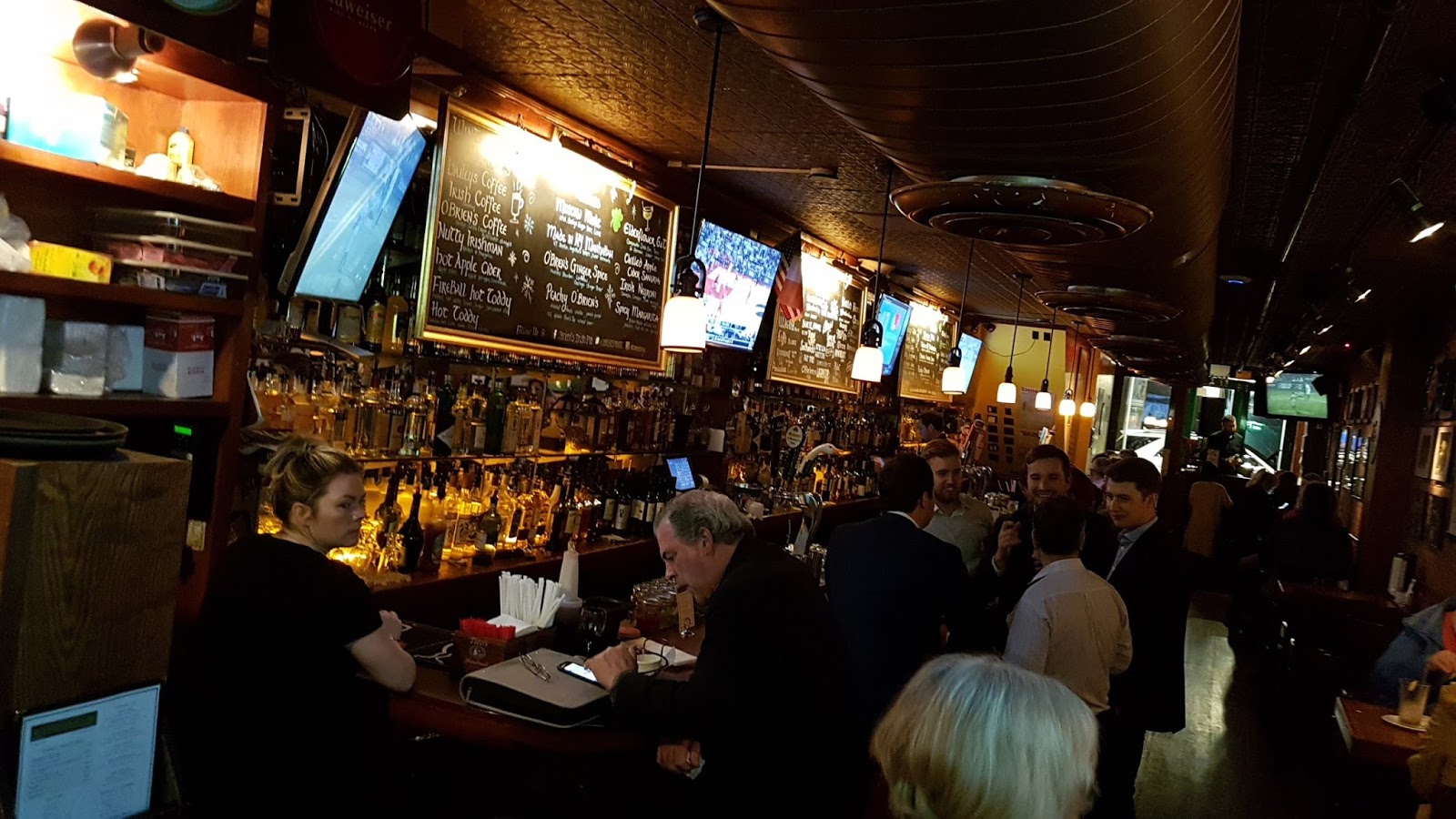 Jeeps Pubs Taverns and Bars O'Briens Irish Pub and Restaurant (New