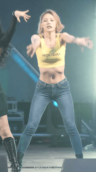 홀리데이 새벽 21gif