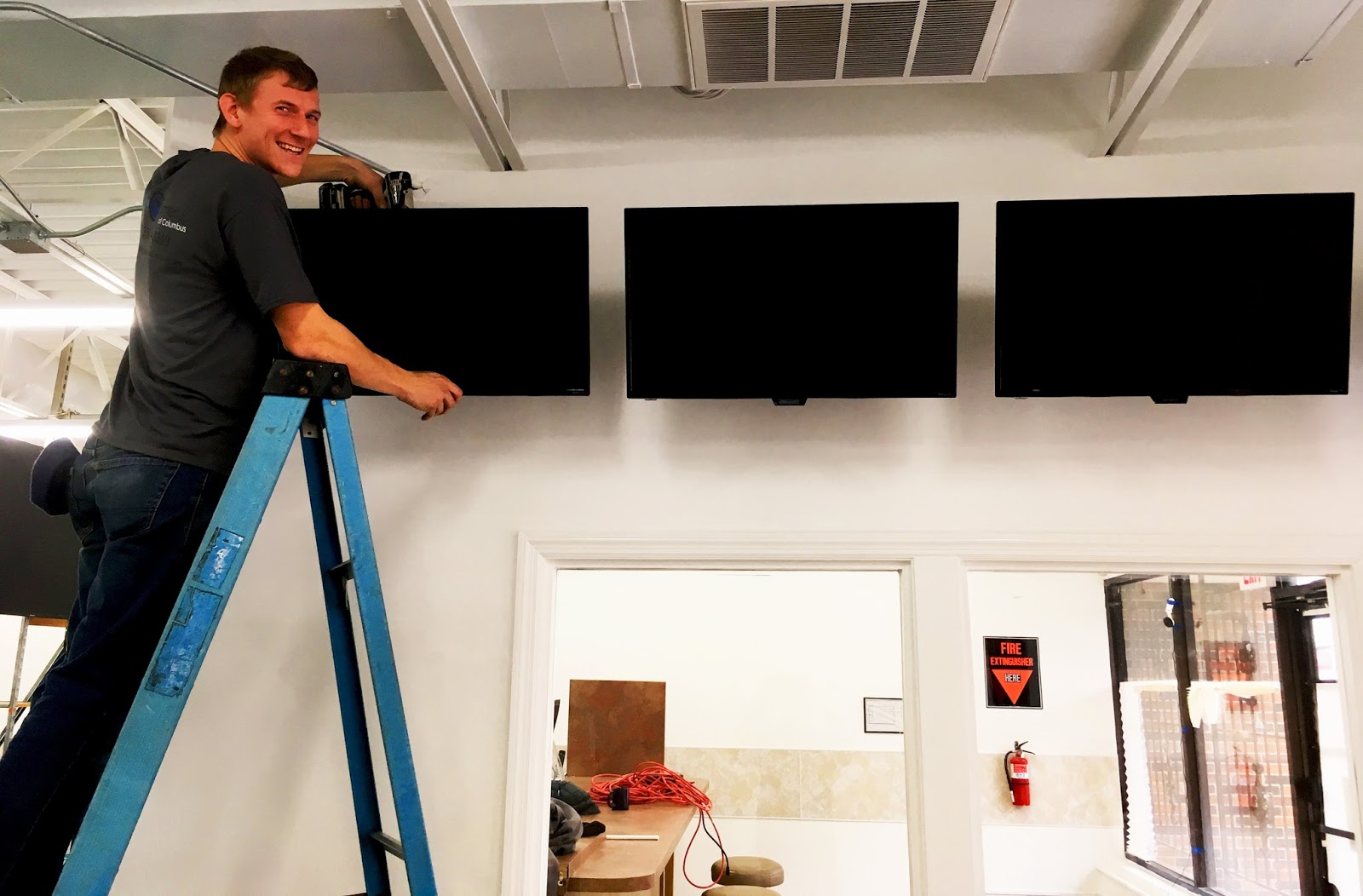 Security Cameras of Columbus OUR TEAM AT WORK