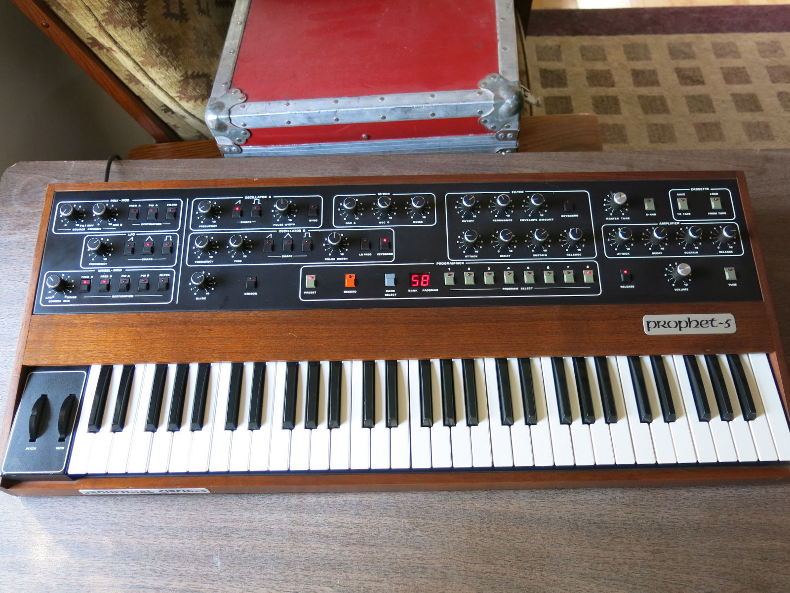 MATRIXSYNTH Sequential Circuits Prophet5 Keyboard Synthesizer rev. 3.