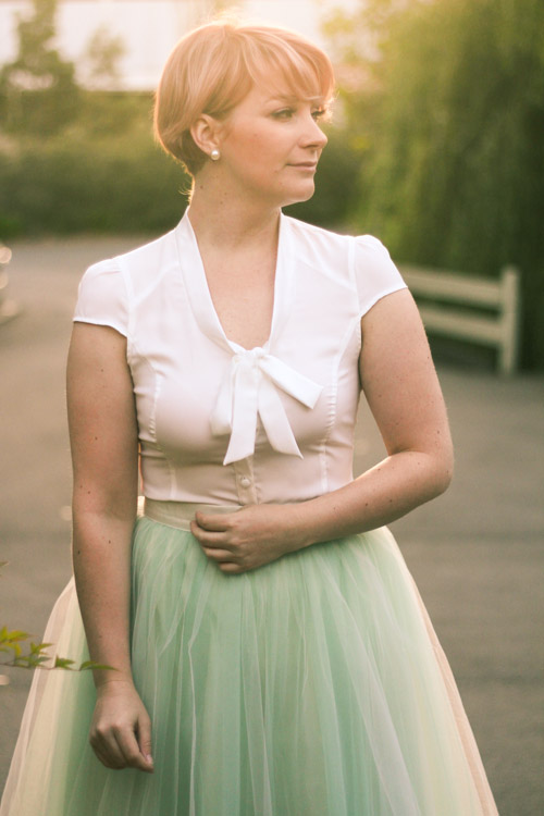 Finding Femme with rose gold hair in romantic mint Alexandra Grecco tulle skirt, Review Australia blouse and Modcloth shoes.