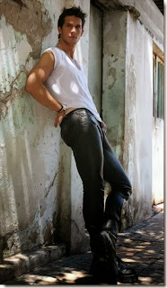 Hot Guys Nude: Hot Men In Tight Jeans