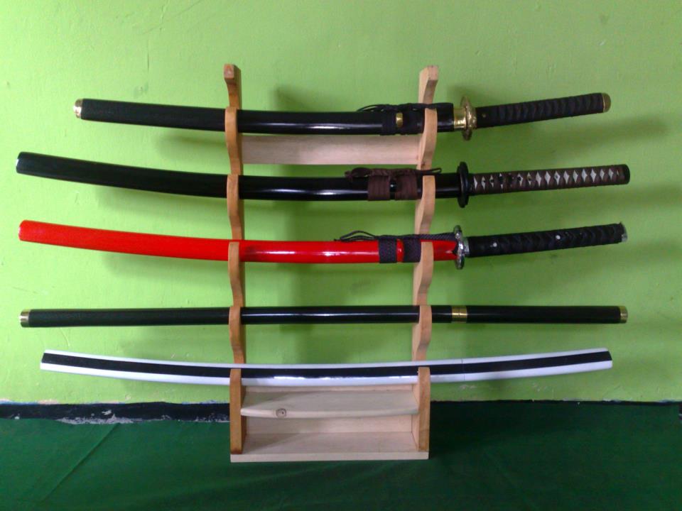 Terima pembuatan pedang / katana / senjata ninja : dengan 
