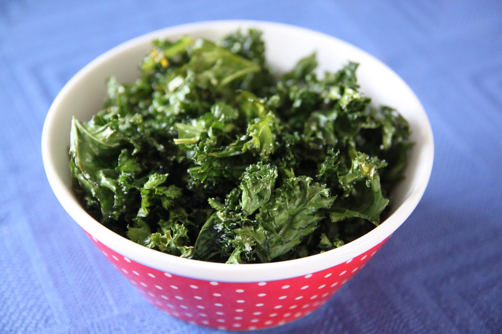 Słodkowytrawnie Chipsy z jarmużu