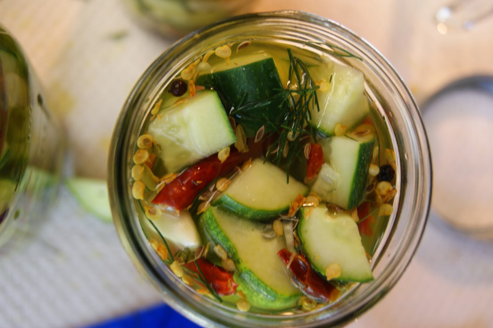 Canarella Dill Pickle Chunks with Garlic