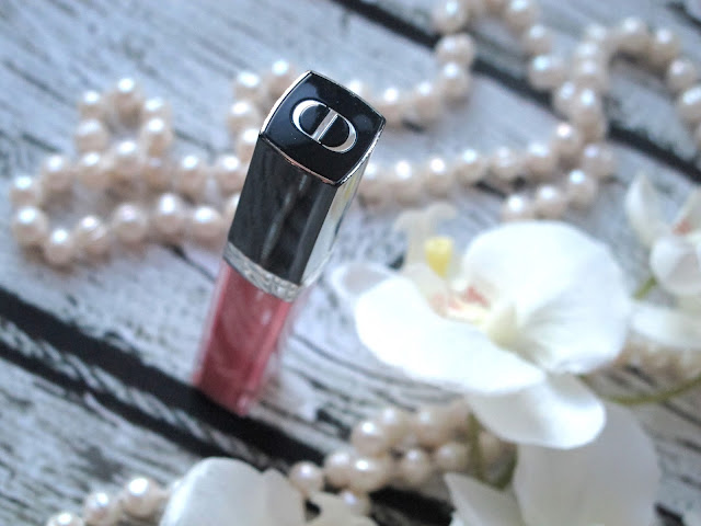 DIOR-Rouge-Brilliant-263-Swan-блеск-для-губ-отзывы-диор