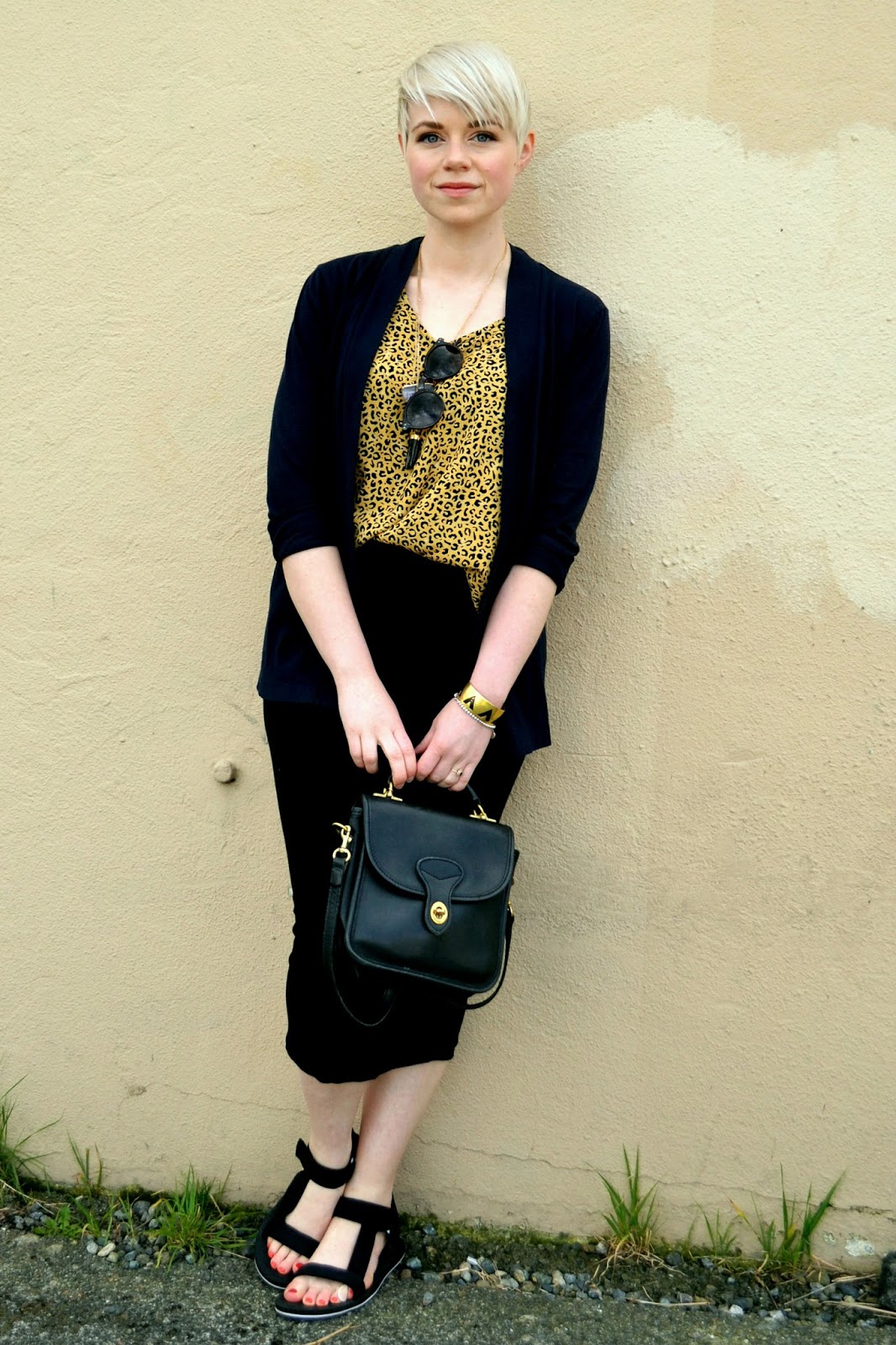 Look of the Day: Midi in Black | Fleur d'Elise: Look of the Day: Midi ...