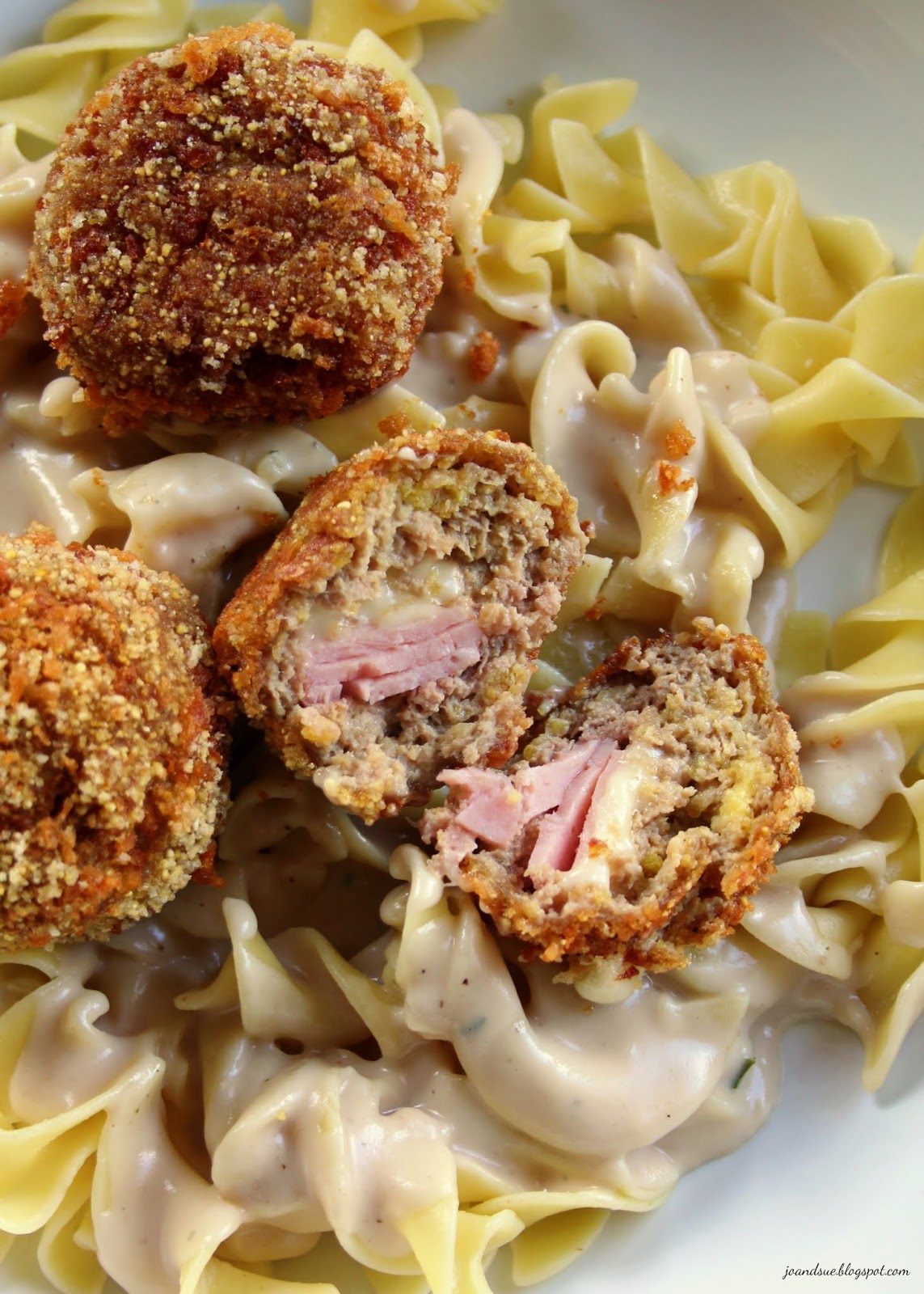 Jo and Sue Chicken Cordon Bleu Meatballs