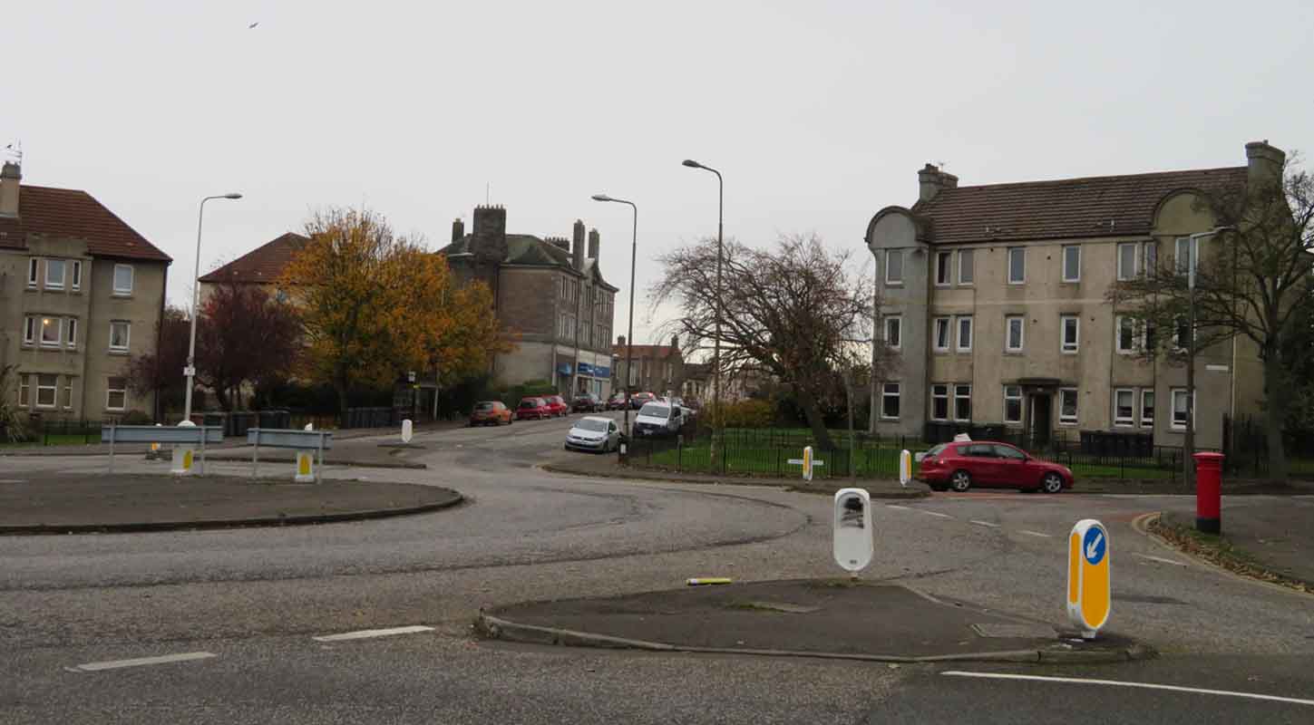 Alex and Bob`s Blue Sky Scotland Leith. Leith Docks. Restalrig