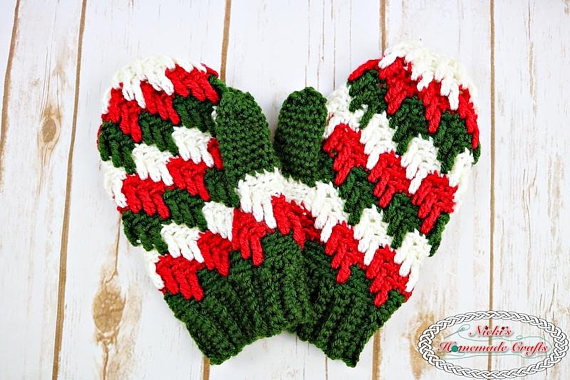 winter christmas mittens gloves crochet pattern