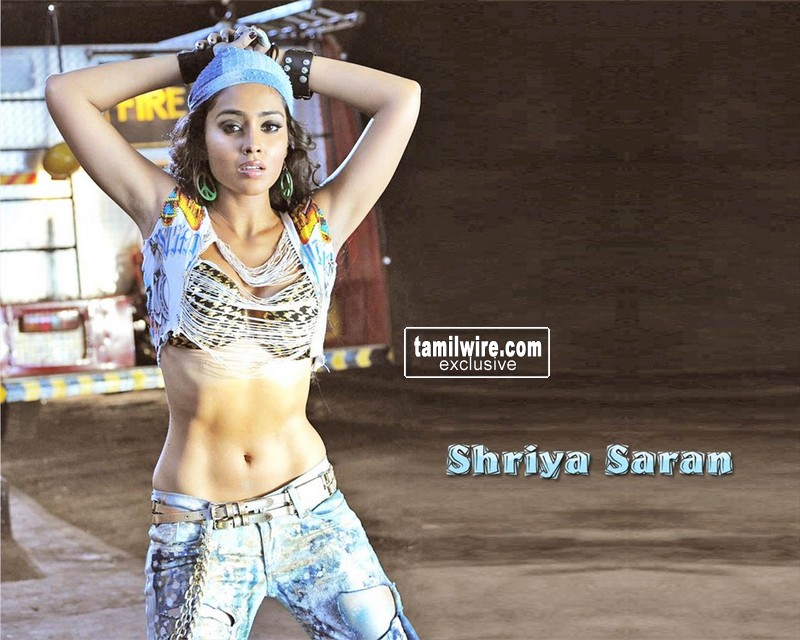 Actress Armpit Show Shriya Saran 