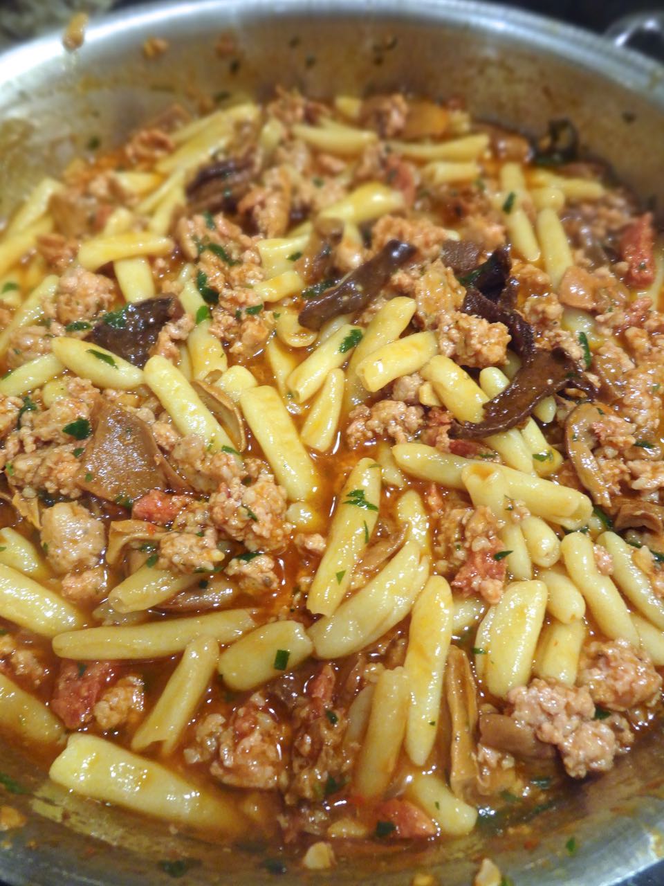 Scrumpdillyicious: Maccheroni al Ferro with Porcini & Sausage Ragù
