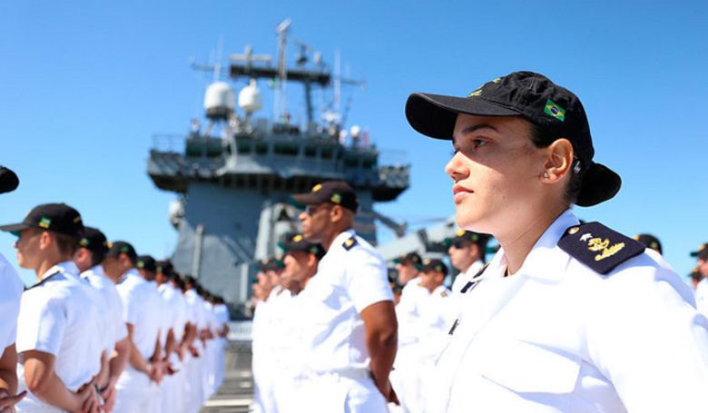 Marinha abre seleção para médicos, dentistas e profissionais da área de Saúde