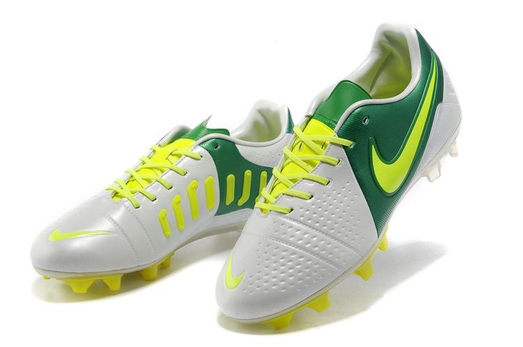 Nike CTR360 III 2013: 2013 New Nike CTR360 Maestri III Elite FG White/Volt/Green