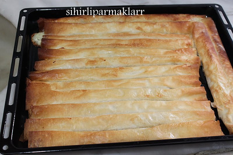 Baklavalık yufkadan peynirli börek Sihirli Parmaklar