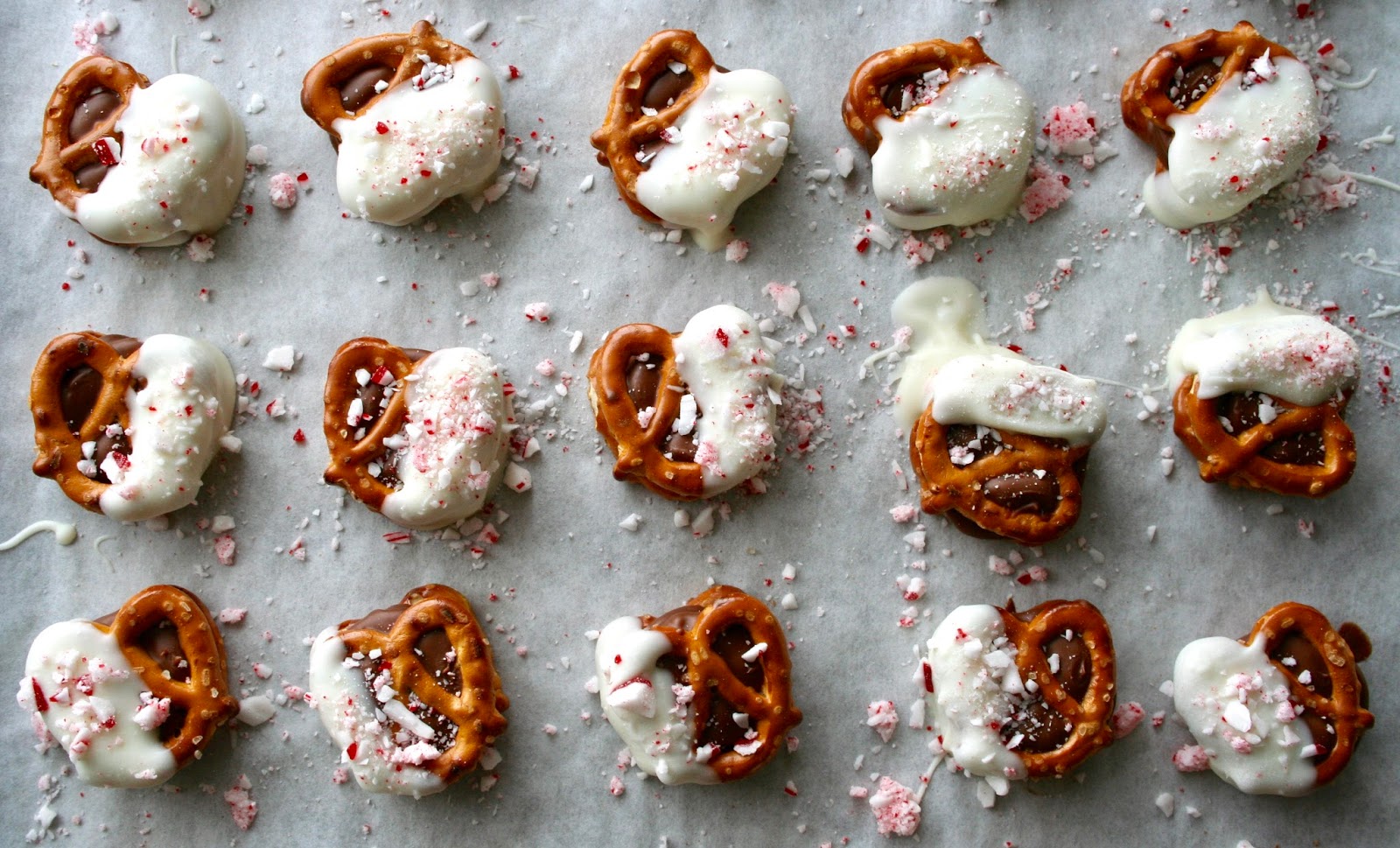 White ChocolateDipped Rolo Pretzel Sandwiches