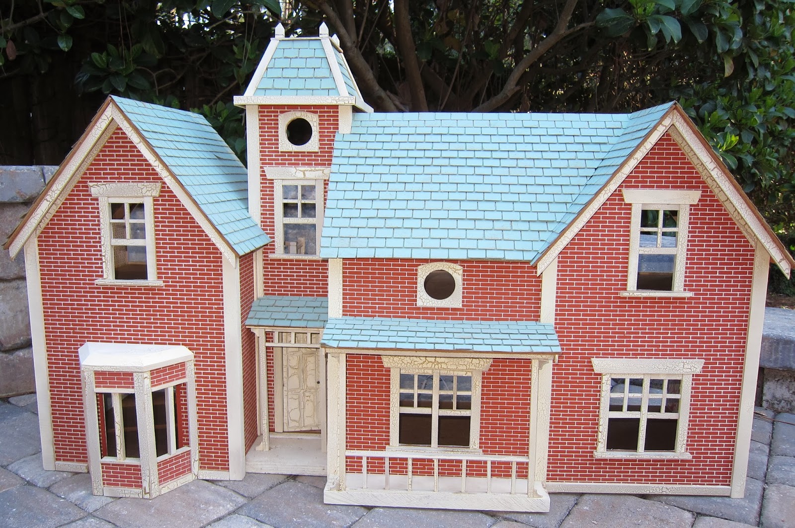 Corey Moortgat Collage Artist Vintage Kit Kraft Dollhouse