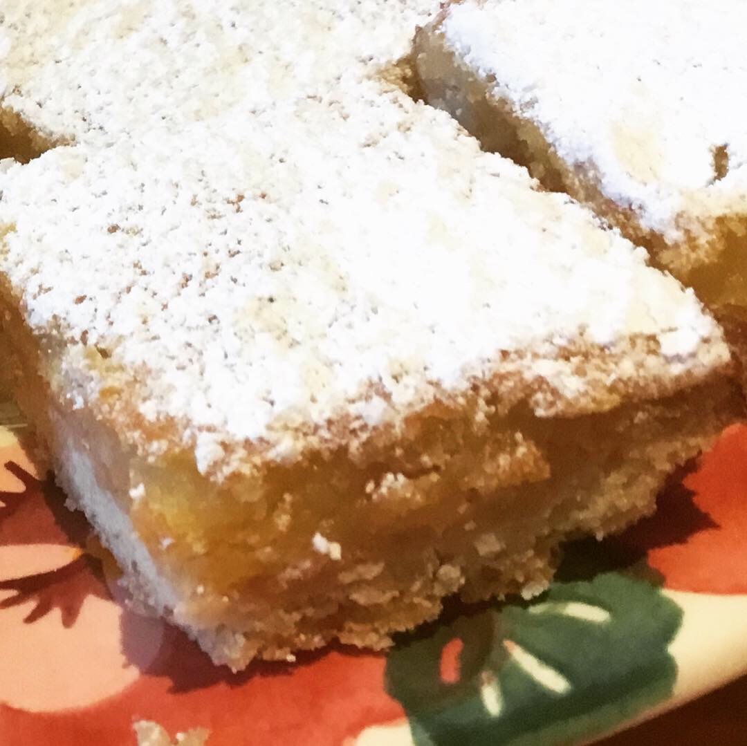 Cooking the Books with KellyJane Ree Drummond’s Lemon Bars