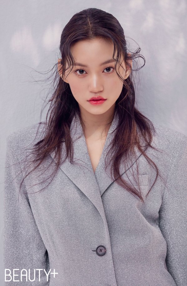 WekiMeki Doyeon Is A BEAUTY+ Model! | Daily K Pop News